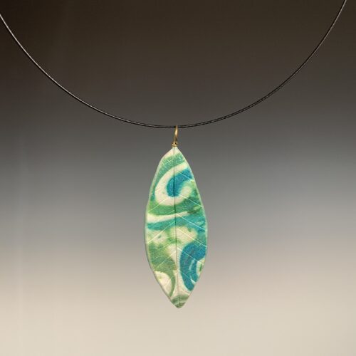 Green and White Swirl Leaf Pendant