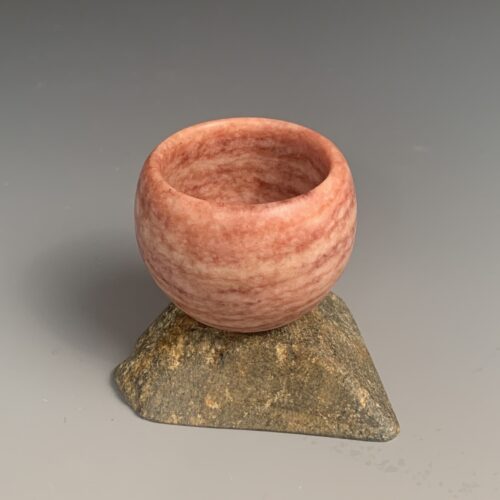 Raspberry Alabaster Bowl on Base - Image 2