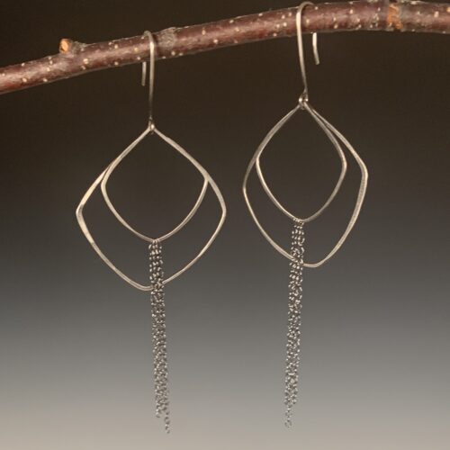 Oxidized "Catarata" Earrings