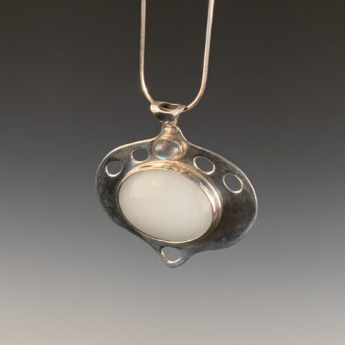 Agate and Labradorite Pendant