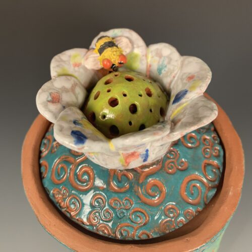 Terracotta Lidded Jar with Bumblebee - Image 7