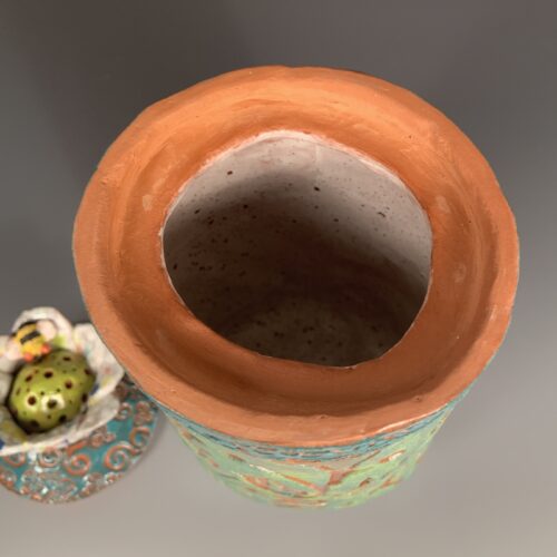 Terracotta Lidded Jar with Bumblebee - Image 6