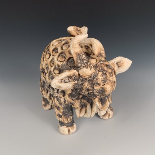 Obvara Sheep with Bird - Image 3