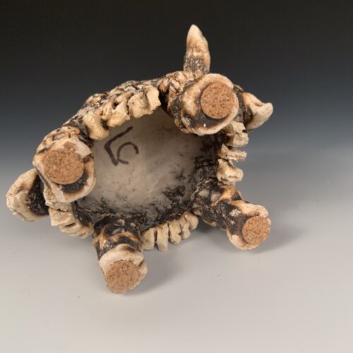 Obvara Sheep with Bird - Image 6