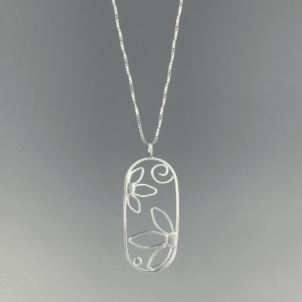 Alternative view of Flower Pendant