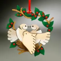 The League of NH Craftsmen's 2010 Annual Ornament