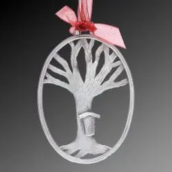 The League of NH Craftsmen's 2015 Annual Ornament.