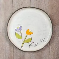 Hendrick-Eric-VanHendrick-Noelle-rise-up_round_plate-W