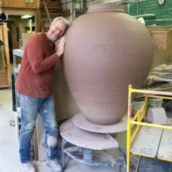 Procter-Steve-with-globe-vase