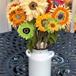 Qualls-Nancy-8-LeagueNH-Sunflowers