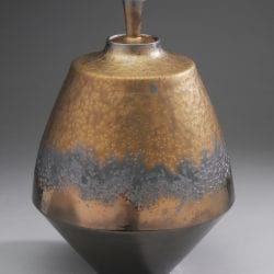 Miyamura-Hideaki-jar with Gold and Black glaze 2500